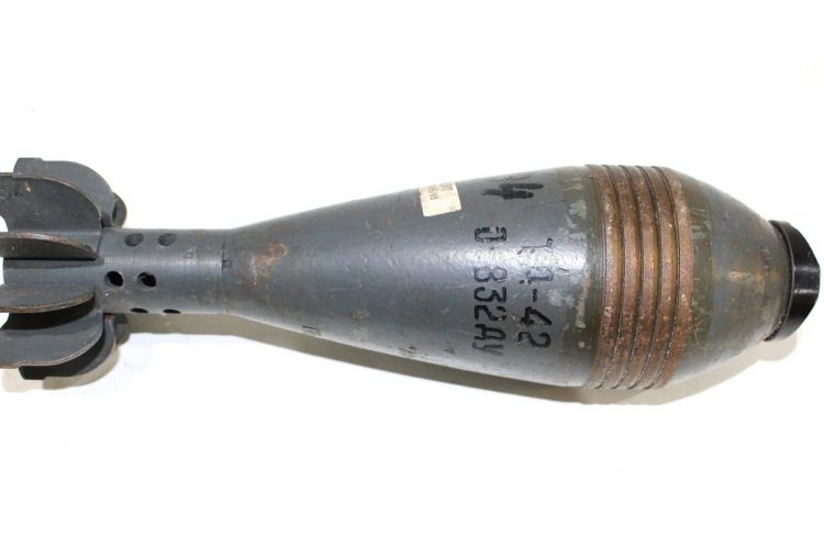 82 mm Mortar Grenadee